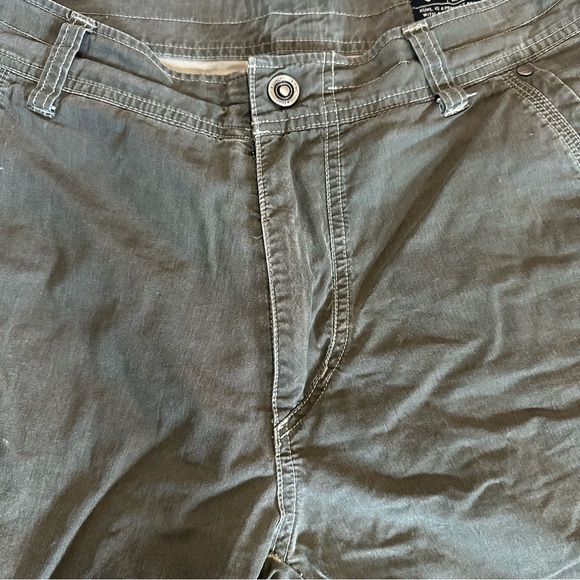 KÜHL Men’s Outdoor Hiking Shorts Size 32 Green Cotton Nylon - Picture 4 of 12